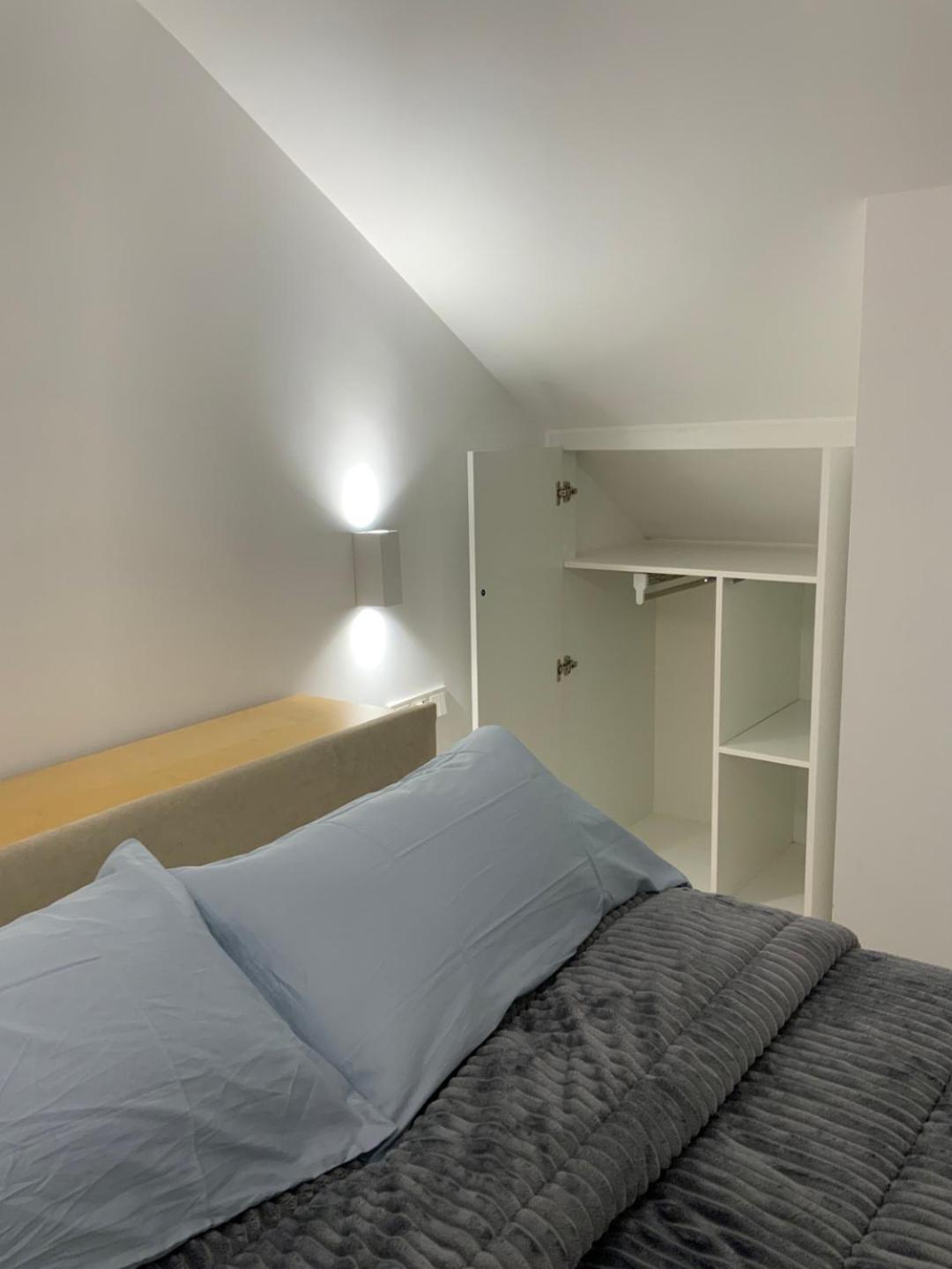 Apartamento Loft Con 2 Recamaras Y 2 Banos Madri